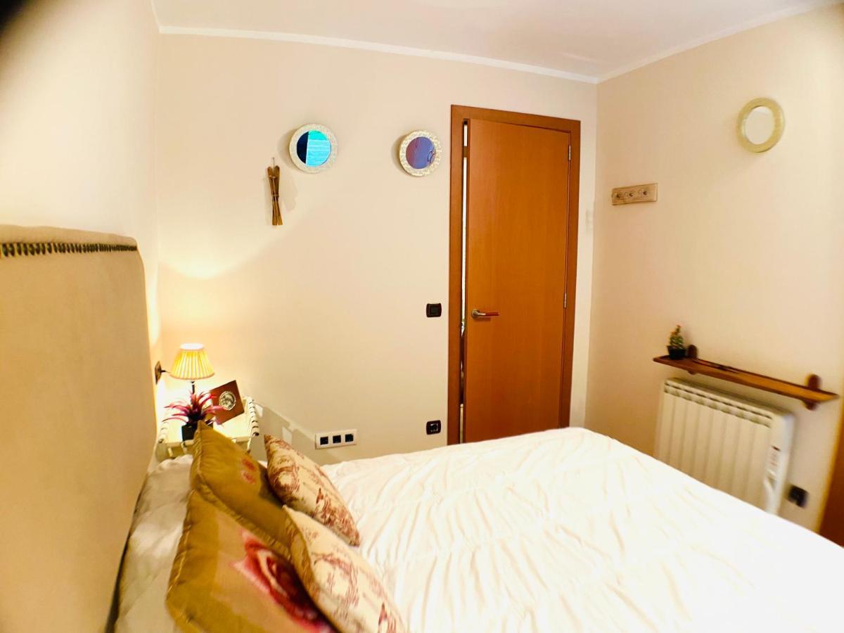 Mikka Devesa Apartman Incles Kültér fotó