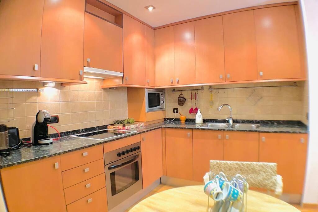Mikka Devesa Apartman Incles Kültér fotó